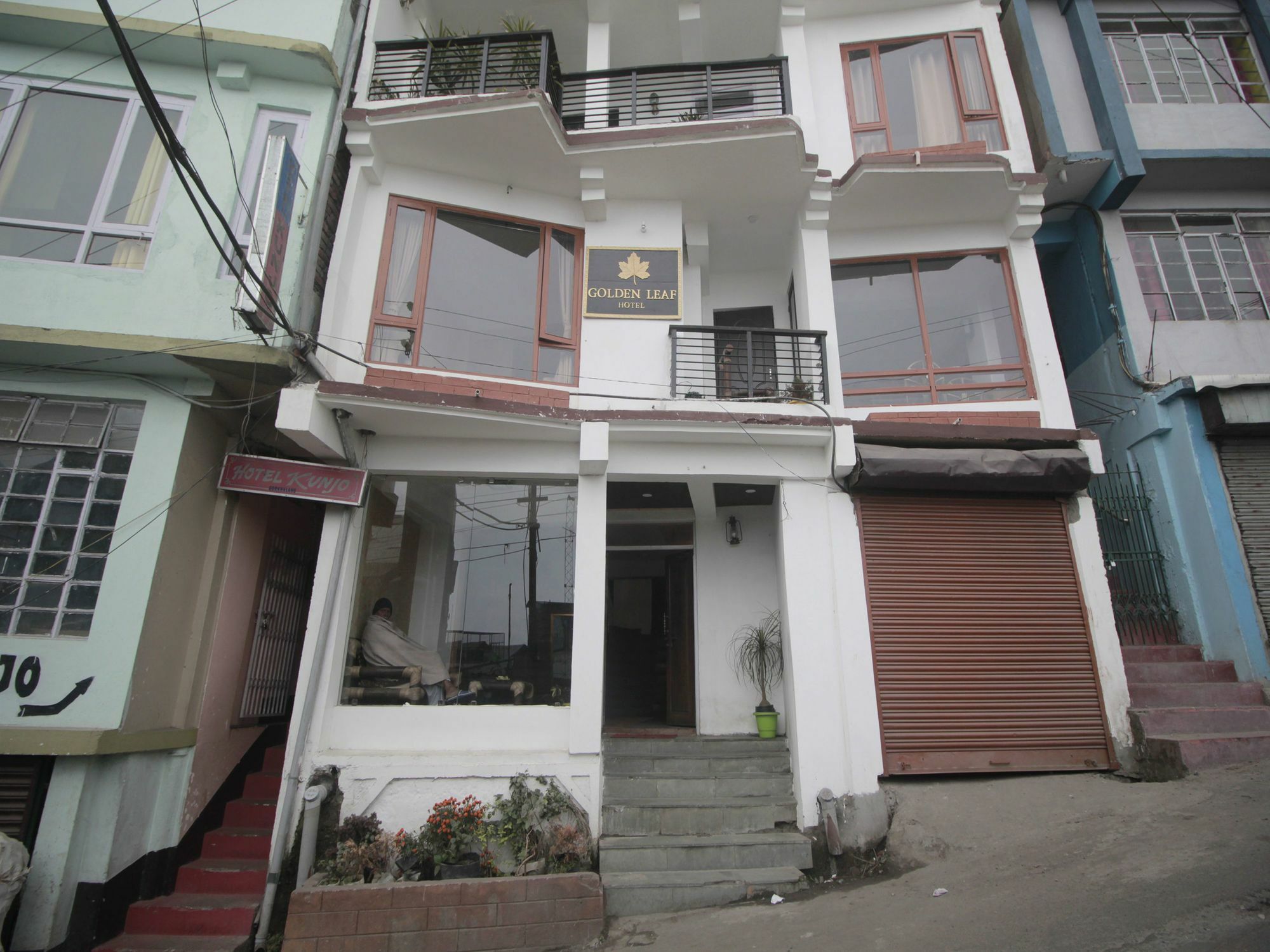 Oyo 9454 Hotel Golden Leaf Дарджилинг Екстериор снимка